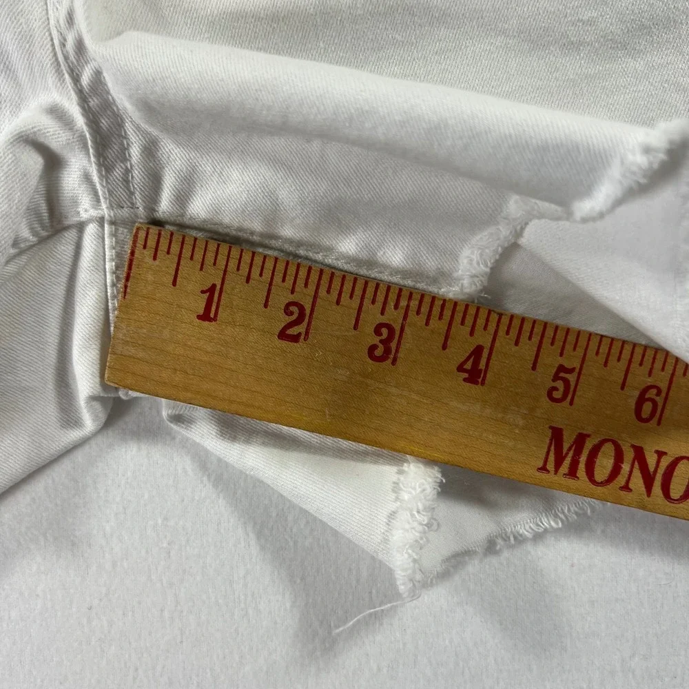 Kut from the Kloth Gidget Fray Short White Denim Raw Hem Stretch Size 12